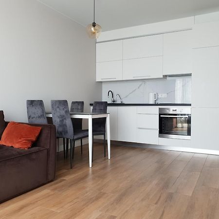 Nyvky Like Home - Fayna Town - Apt 398 Kyiv Room photo